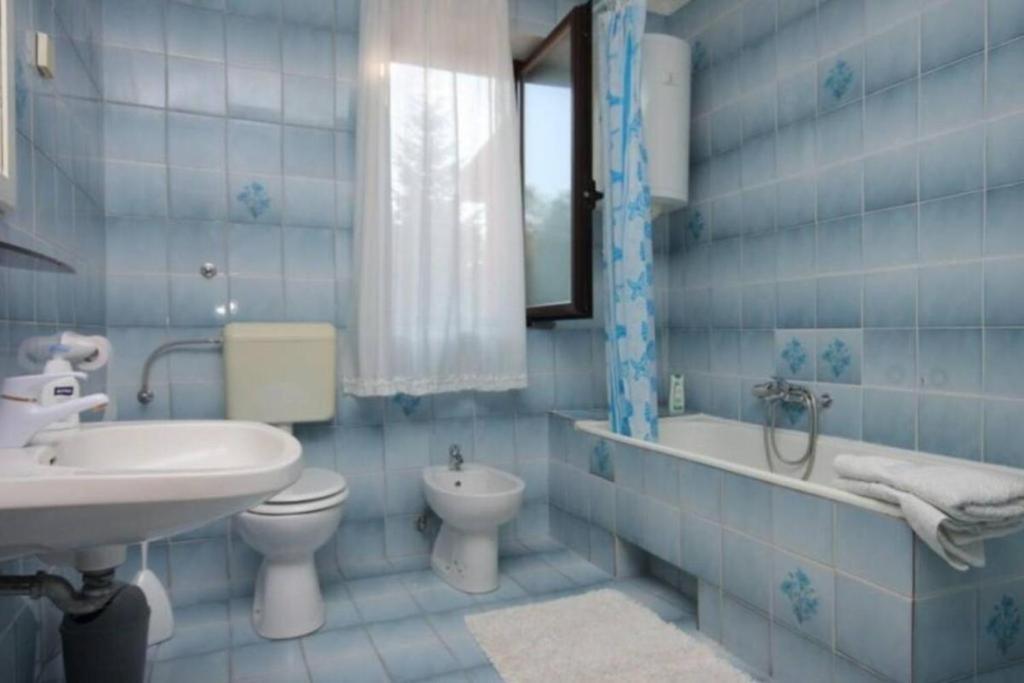 Murin Delfin Apartment Umag Exterior photo